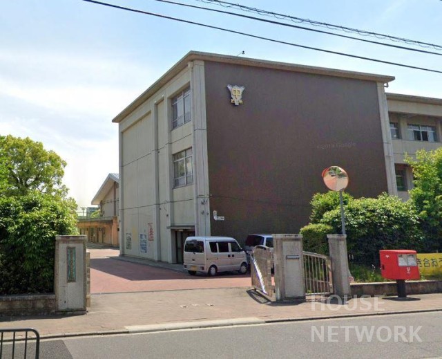 中学校　京都市立四条中学校（中学校）まで400m