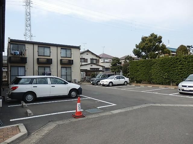 駐車場　敷地内駐車場