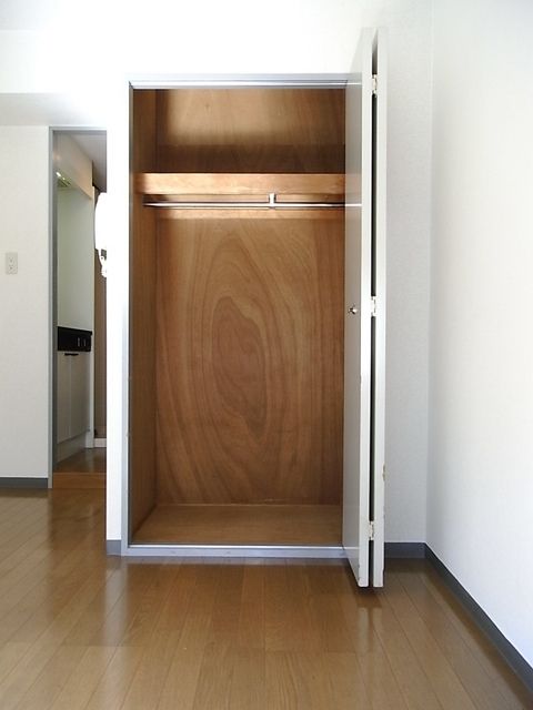 収納　クローゼット