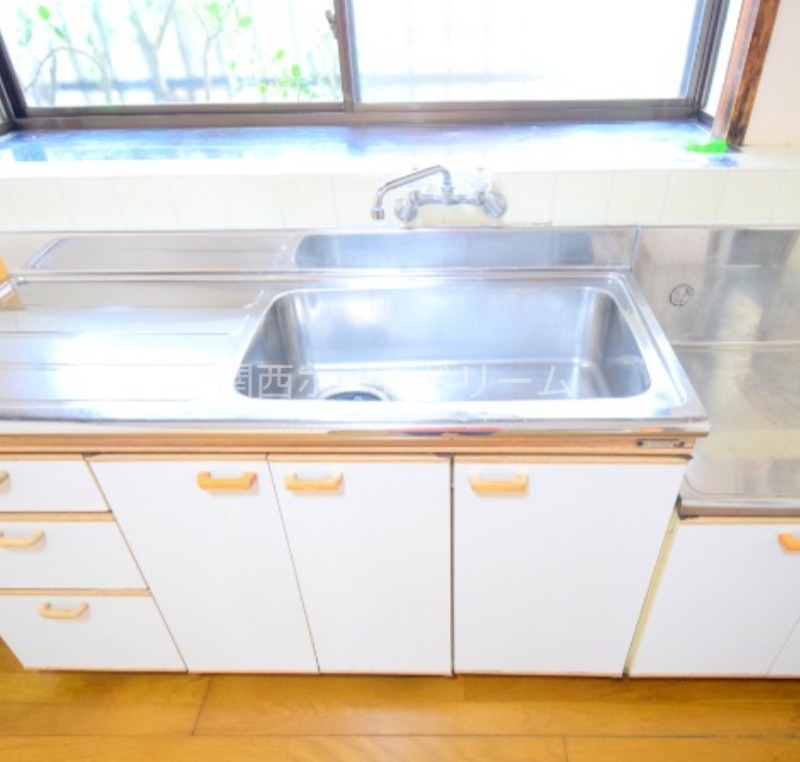 小路町15-35平屋の内装写真
