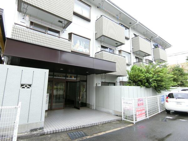 ルブラン甲陽の外観写真