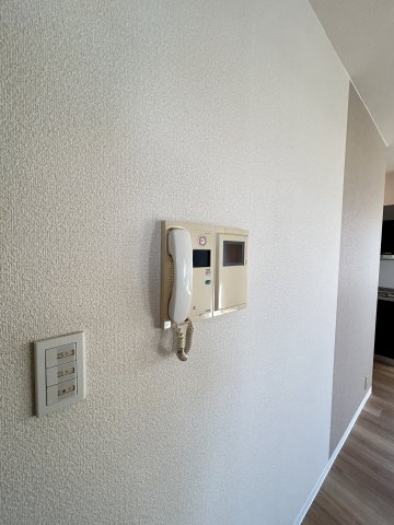 セキュリティ　同じタイプのお部屋の内装です。（若干異なる場合があります）