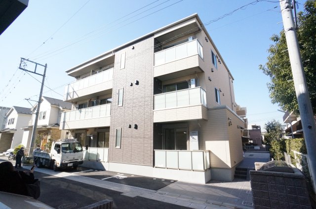 アルベレータI