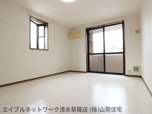 ビーアンビの居間写真