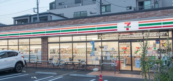 コンビニ　セブンイレブン墨田堤通1丁目店（コンビニ）まで264m