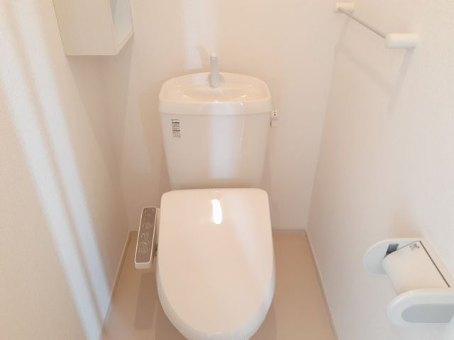 カデル北花田のトイレ写真
