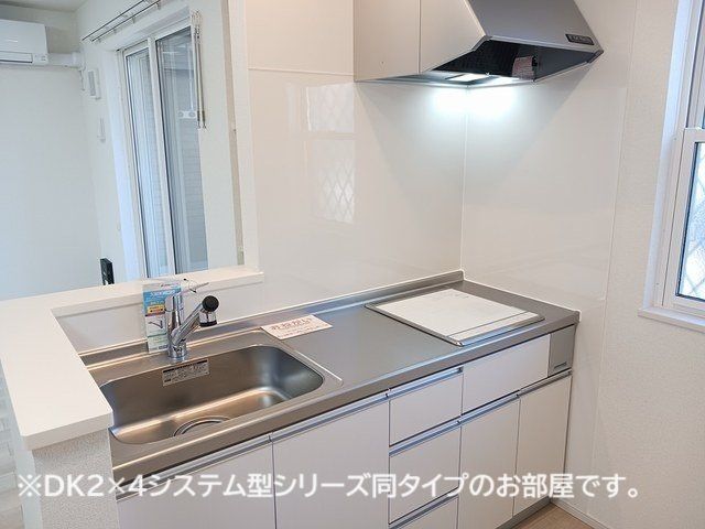 ＪＲ仙山線 北仙台駅 徒歩12分 2階建 新築のキッチン写真