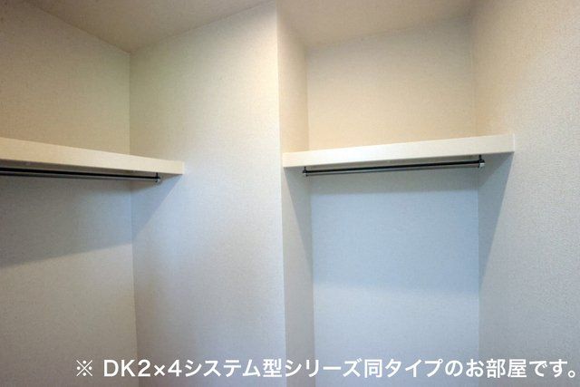 ＪＲ仙山線 北仙台駅 徒歩12分 2階建 新築の内装写真