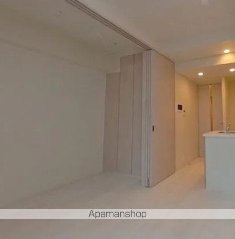 ブランシエスタ入谷グランデの居間写真