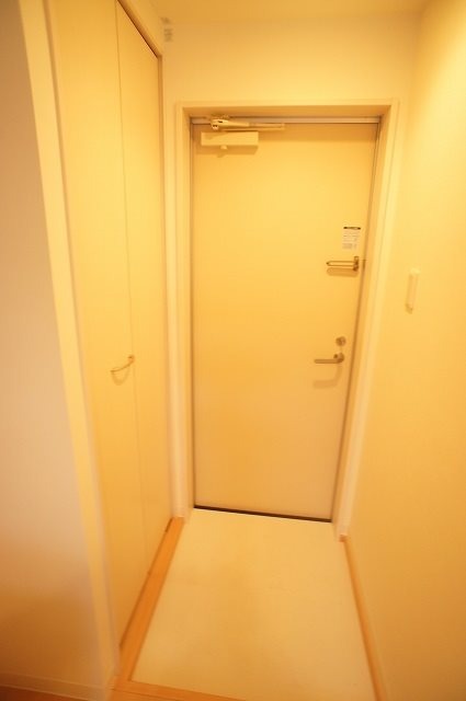 玄関　別号室イメージ