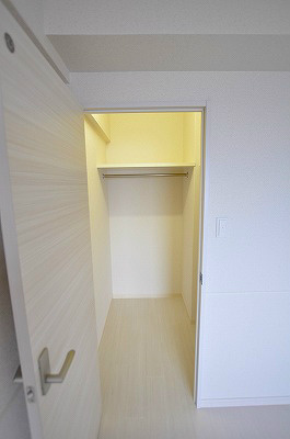 収納　ウォークインクローゼット