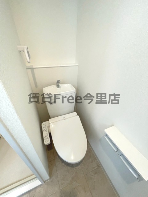 ＪＲ大阪環状線 玉造駅 徒歩6分 7階建 築5年のトイレ写真