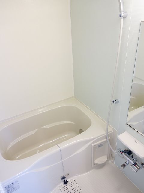 グランツ SS IIの風呂写真