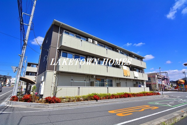 建物外観　レイクタウンでのお住まい探しは、地元の当社にお任せください！