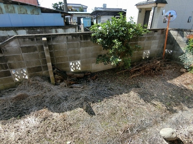 庭　図面と現状に相違がある場合には現状を優先
