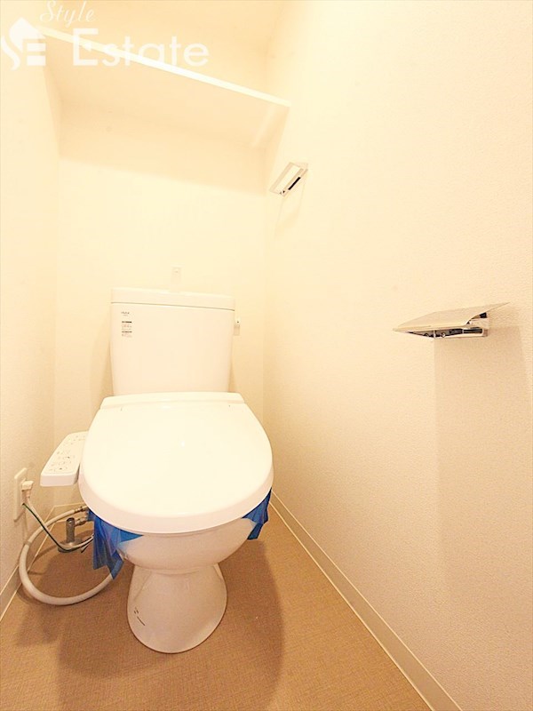 地下鉄名城線 矢場町駅 徒歩9分 15階建 築8年のトイレ写真