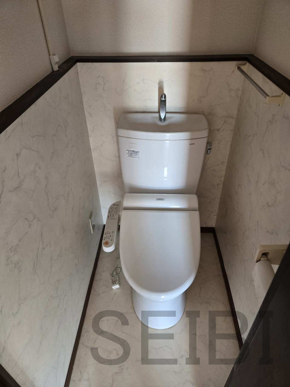 ＪＲ信越本線 新潟駅 徒歩14分 4階建 築56年のトイレ写真