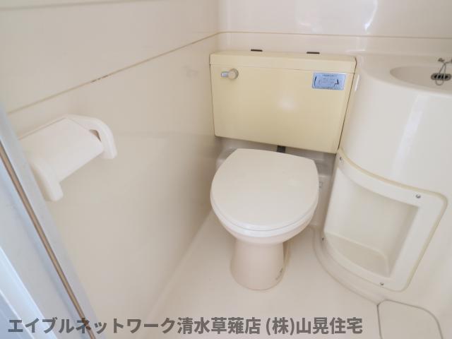トイレ　コンパクトで使いやすいトイレです