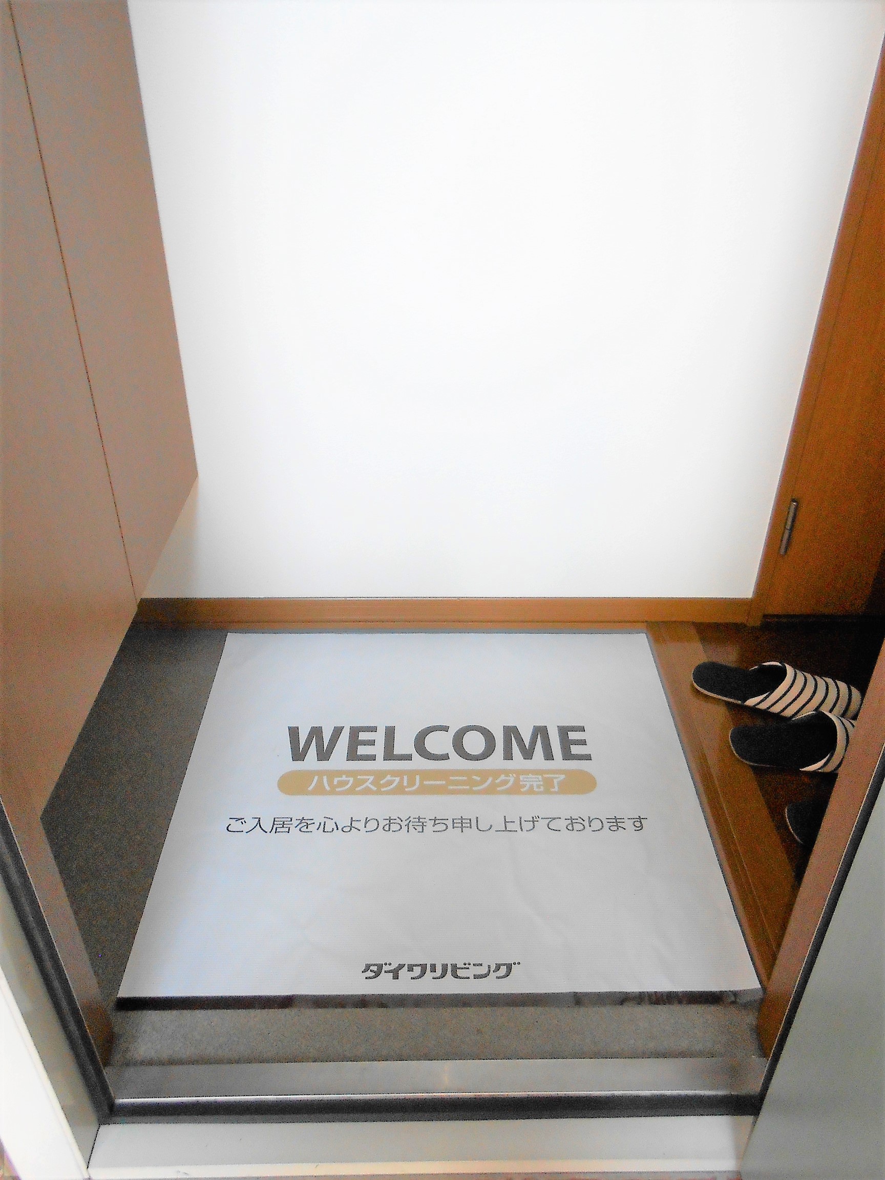 玄関　シューズボックス付き玄関です！