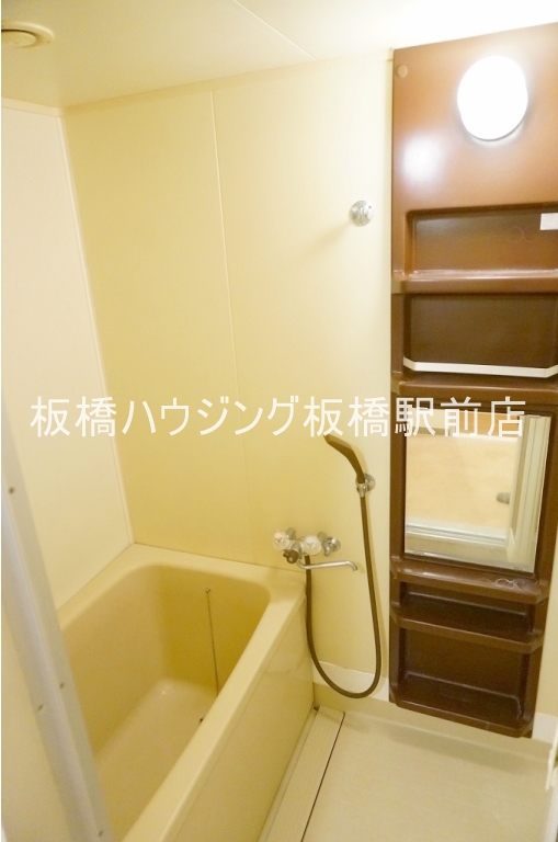 ロワール赤塚の風呂写真