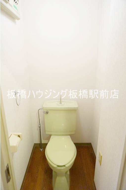ロワール赤塚のトイレ写真