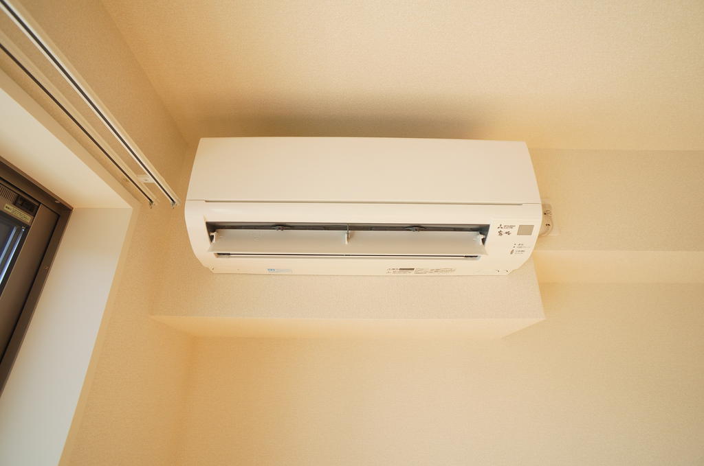 その他設備　LDKエアコン一基付きです！