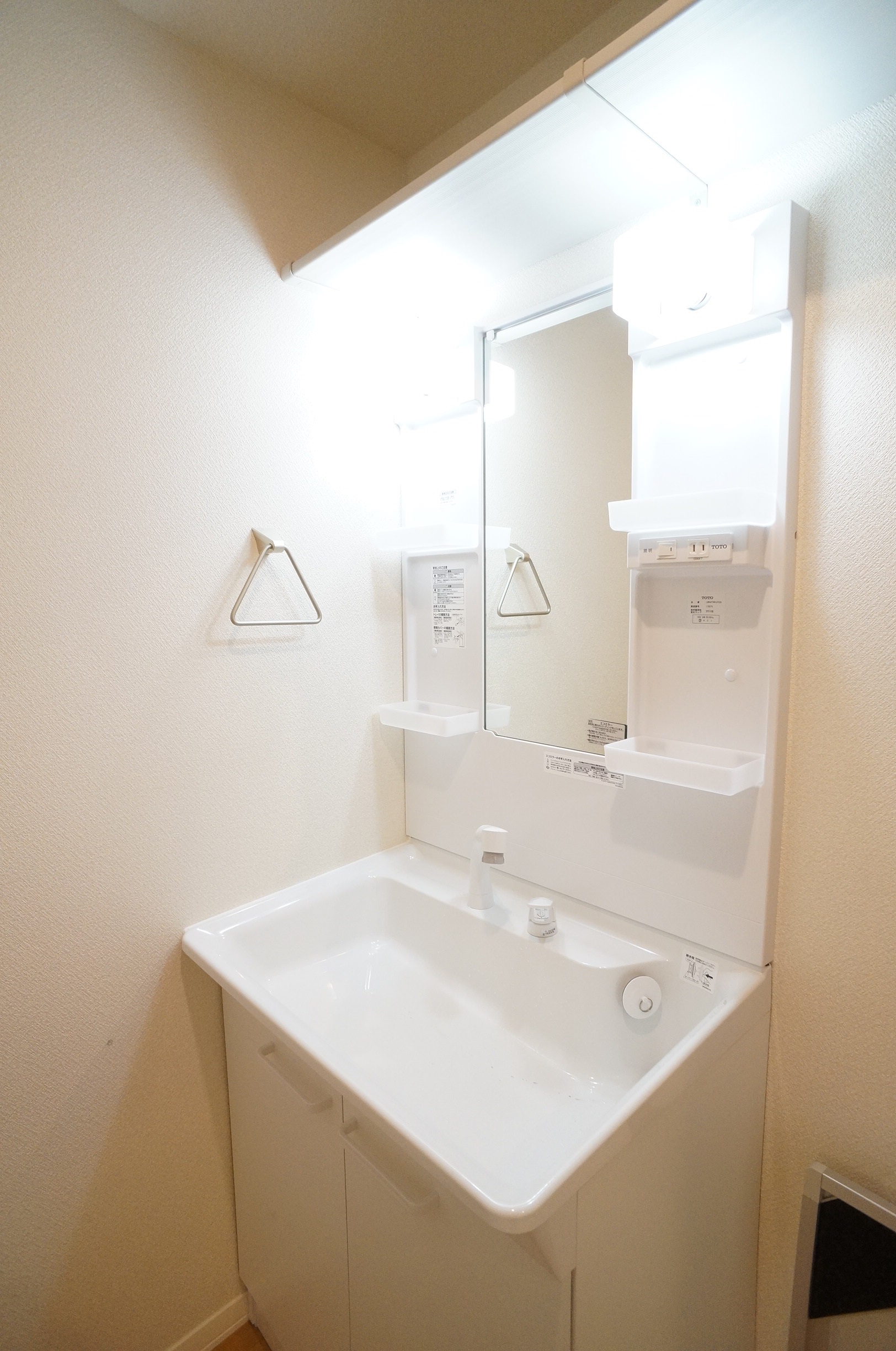 洗面設備　シャンプードレッサーです♪