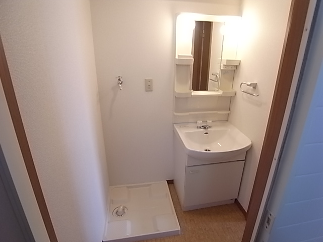 洗面設備　脱衣室　室内洗濯機置き場