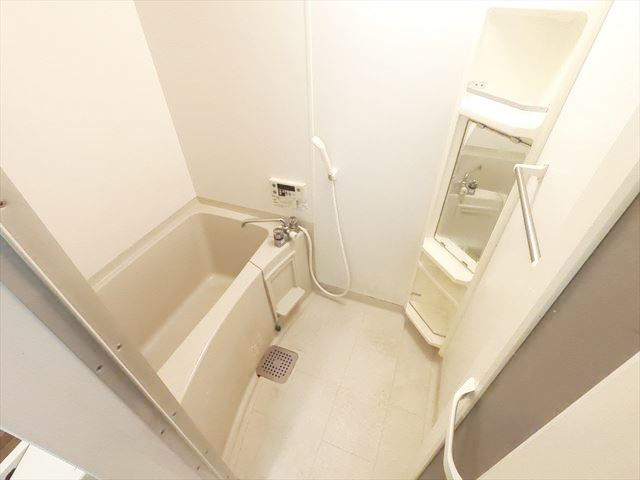 ＪＲ東海道本線 六甲道駅 徒歩5分 2階建 築23年の風呂写真
