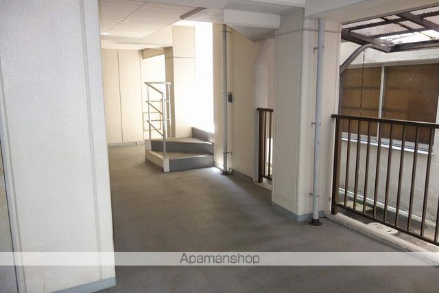 ロビー　ロビー