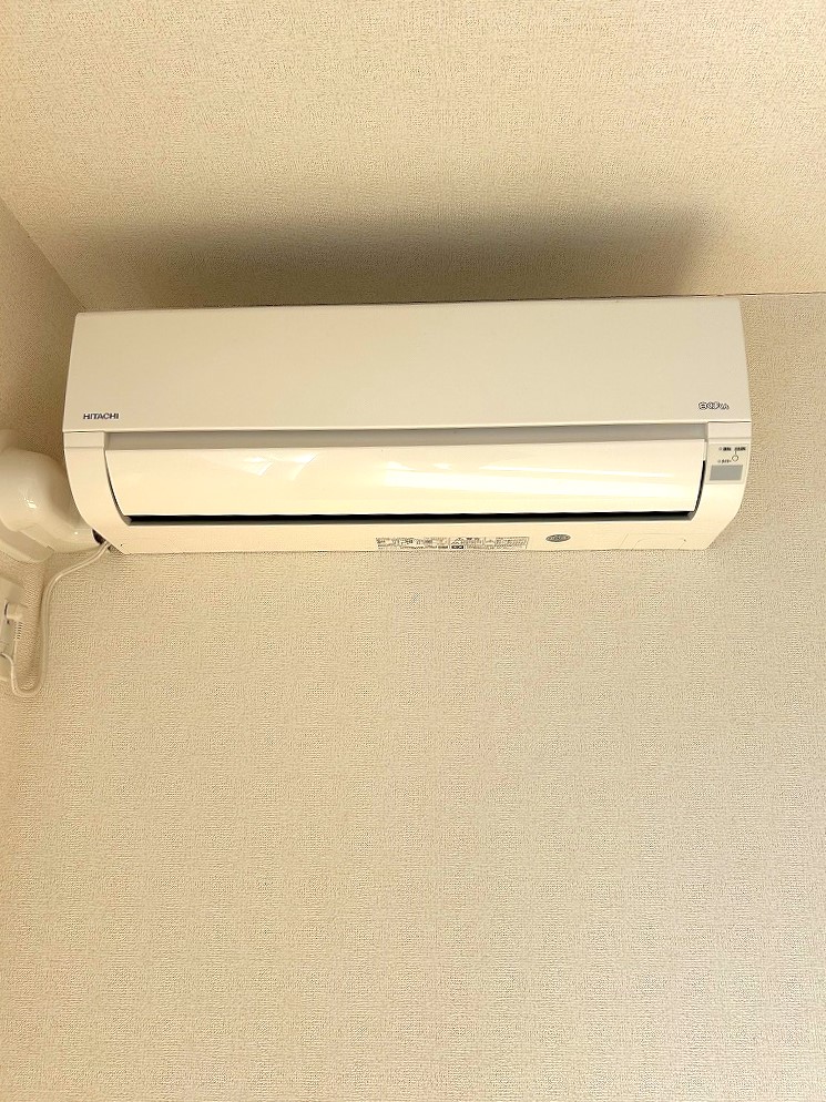 その他設備　エアコン２基付き（画像は205号　参考にしてください）