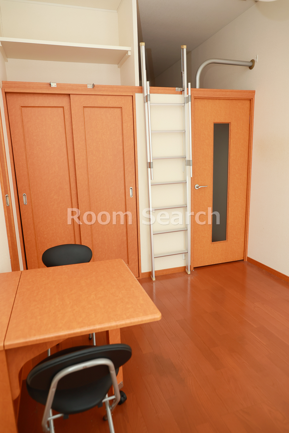 その他部屋・スペース　机折り畳み式、姿見鏡、ロフト