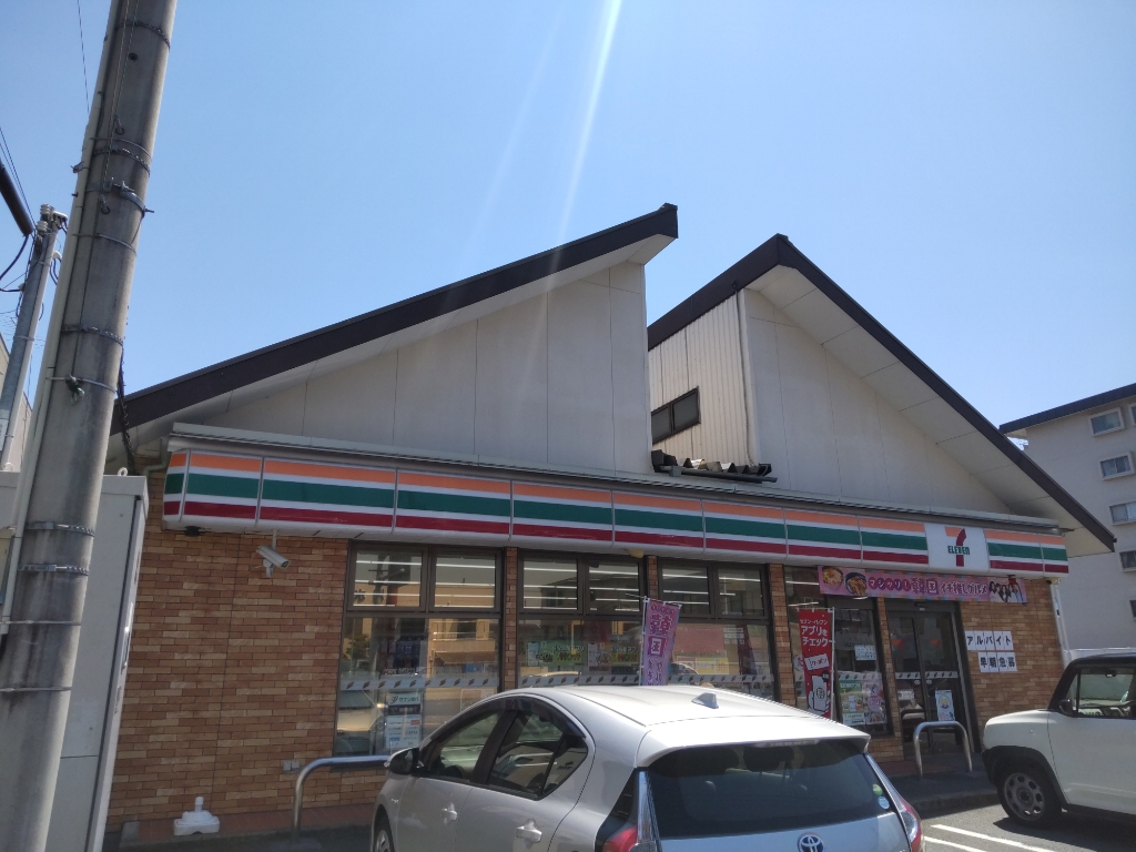 コンビニ　セブンイレブン 富士市平垣本町店（コンビニ）まで515m