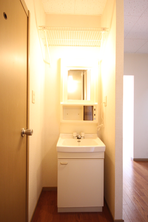 洗面設備　洗面化粧台です！