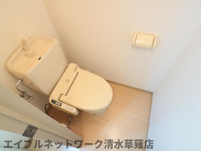トイレ　コンパクトで使いやすいトイレです