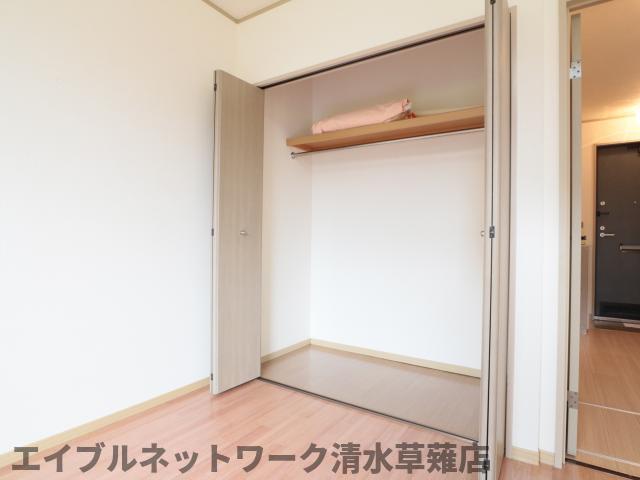 収納　たっぷりとした収納スペースです