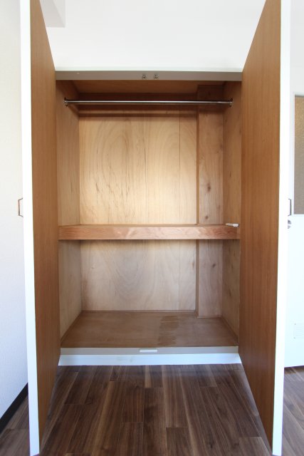 収納　同物件別号室