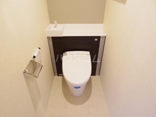 【エキスポコンフォート　IIのトイレ】