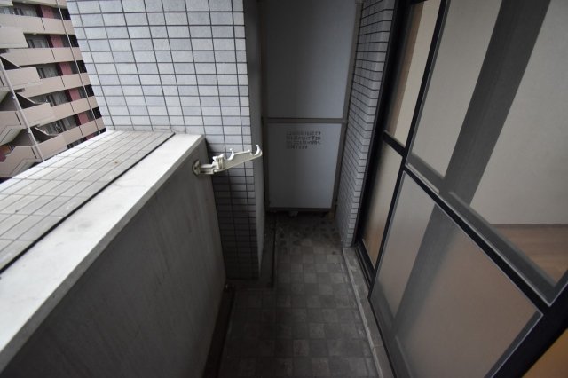 バルコニー　開放的で明るい空間を演出してくれるバルコニーです