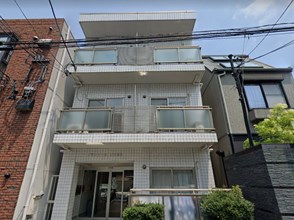 【プランドールいりなかの建物外観】