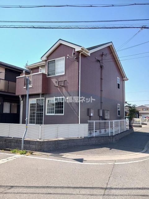 【エピーメロンハウスの建物外観】