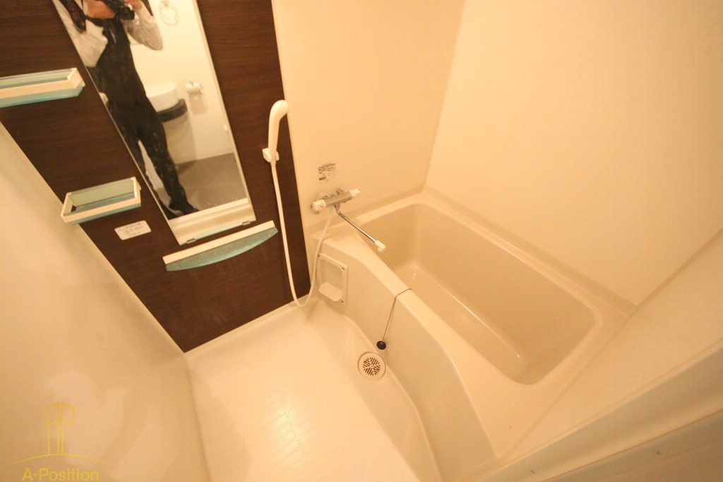 バス・シャワールーム　AFFLUENCE難波