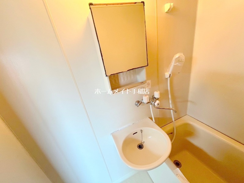 洗面設備　洗面台付きです！