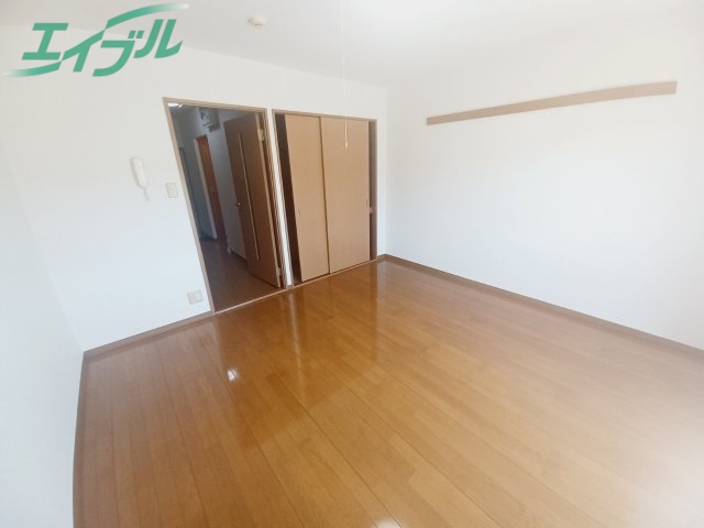 居室・リビング　別部屋同タイプ