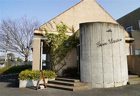 飲食店　サンマリノ（飲食店）まで488m