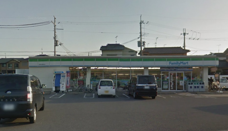 コンビニ　ファミリーマート 和歌山善明寺店（コンビニ）まで400m