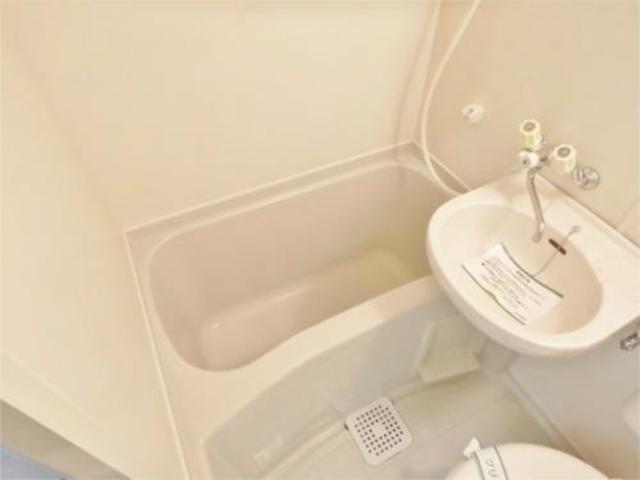 バス・シャワールーム　バスルーム