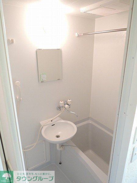 バス・シャワールーム　浴室乾燥機付