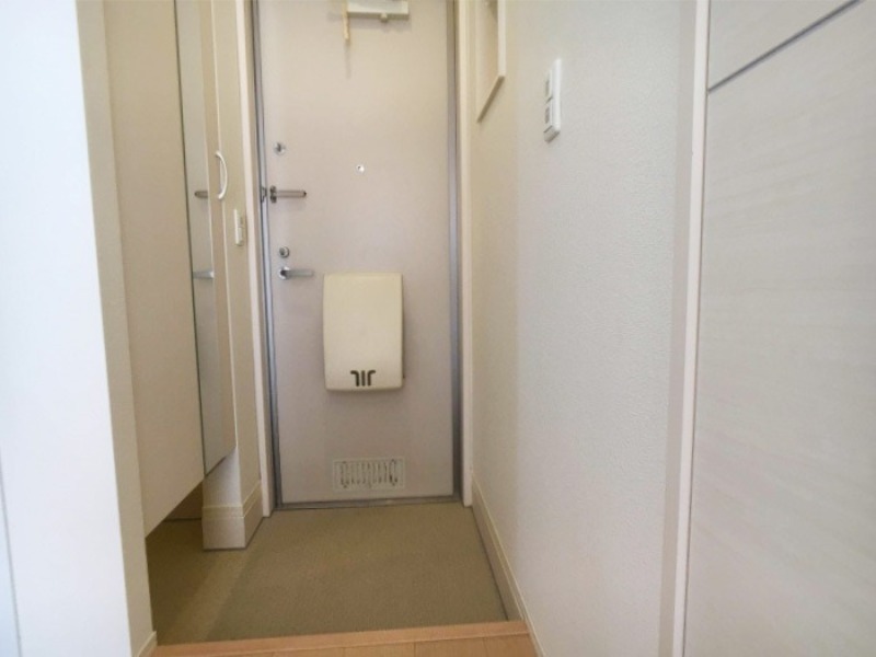 玄関　図面と現状に相違がある場合には現状を優先