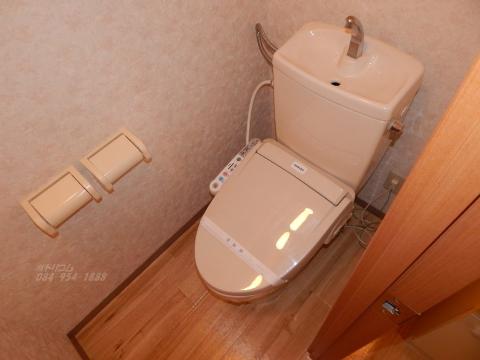 トイレ　シャワー付トイレ